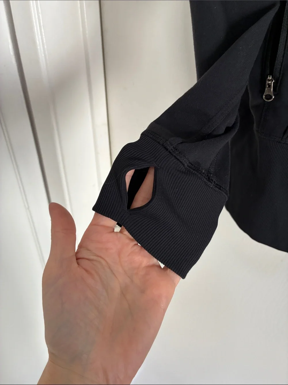 lululemon athletica sleek black